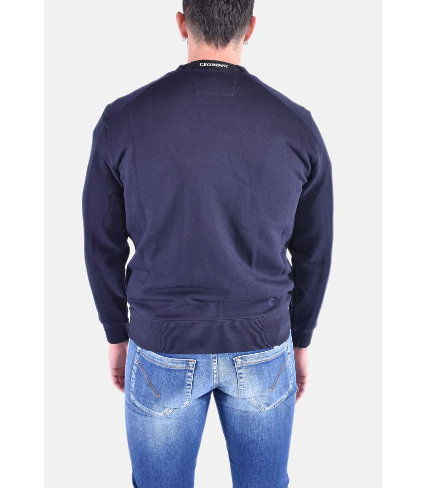 DIAGONAL RAISED FLEECE LENS SWEATSHIRT