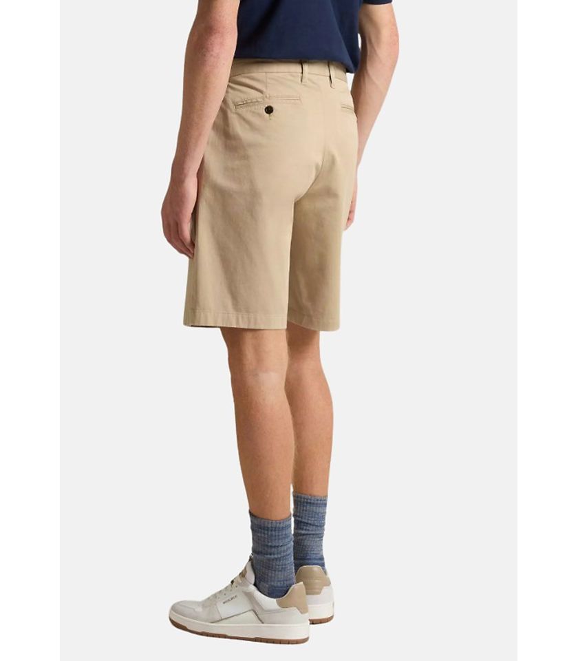 CLASSIC CHINO SHORTS